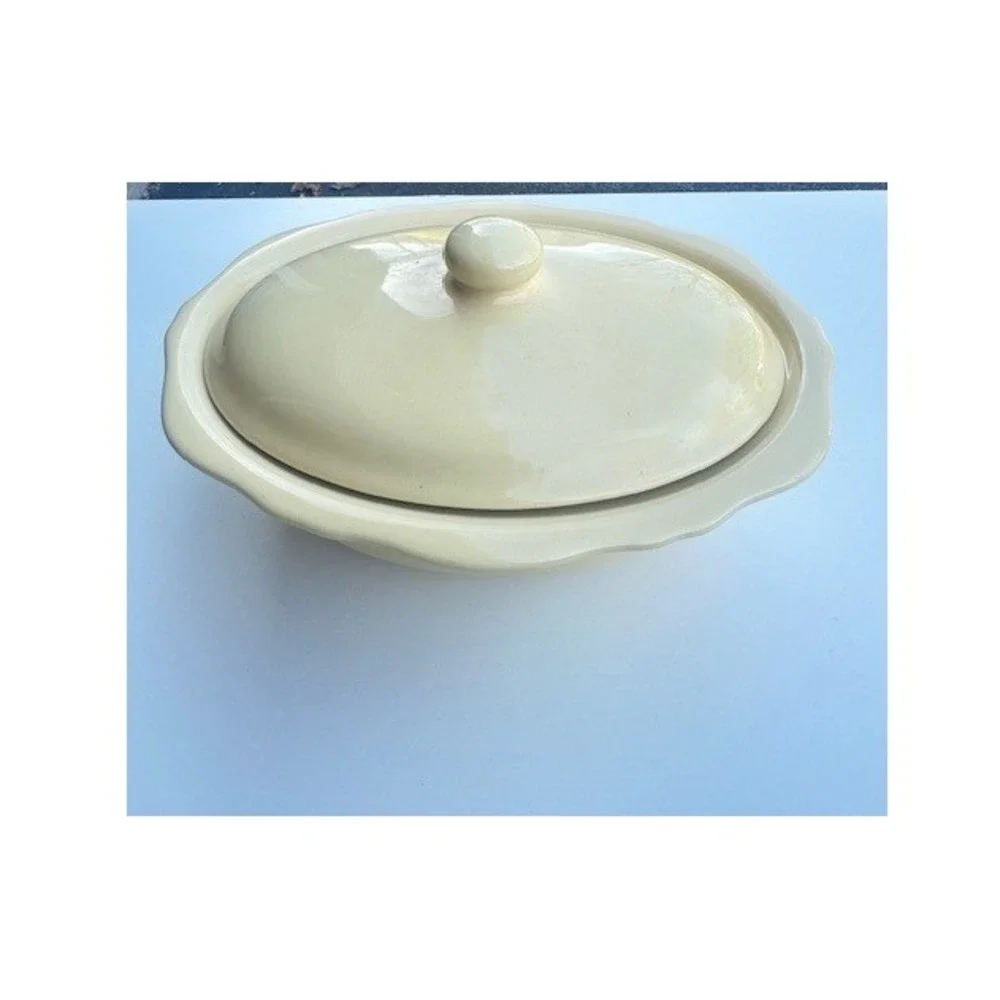 Vintage Yellow Ceramic‎ Oval Casserole Dish with Lid Scalloped Rim Stoneware